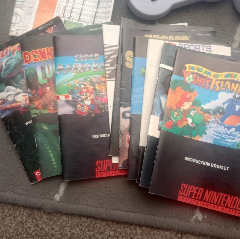 Super Nintendo entertainment console, two controllers and 10 games. - Picture 10 of 10